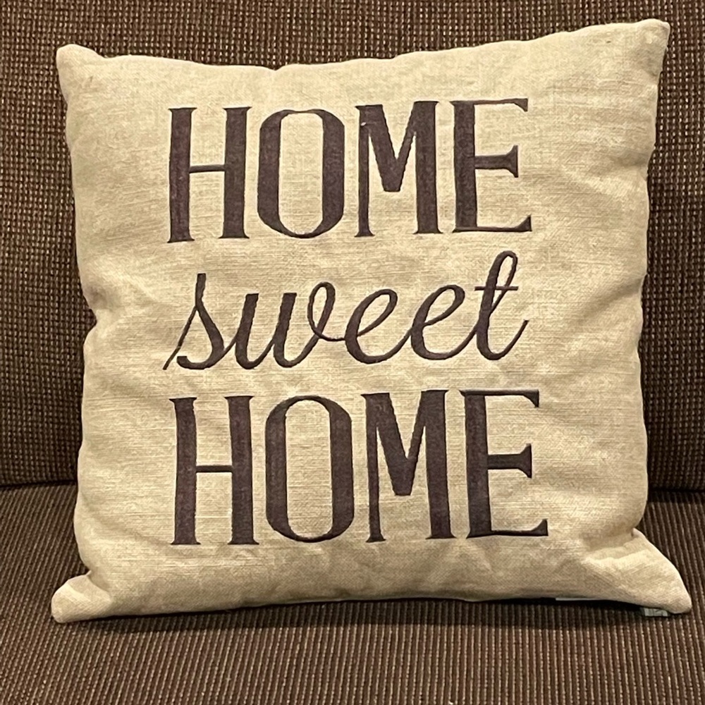 HOME SWEET HOME burlap throw pillow